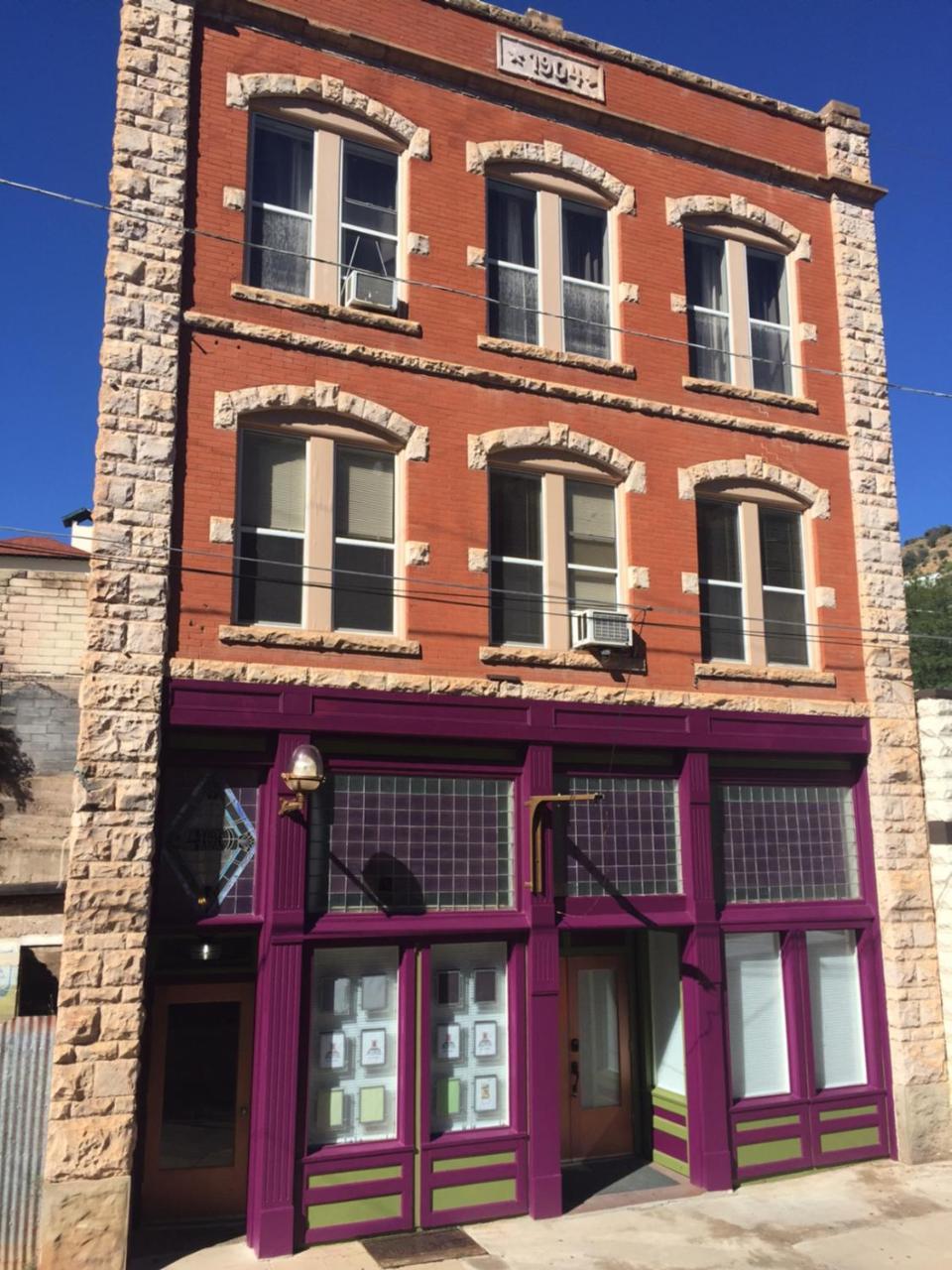 Bisbee Brownstone Suites ภายนอก รูปภาพ