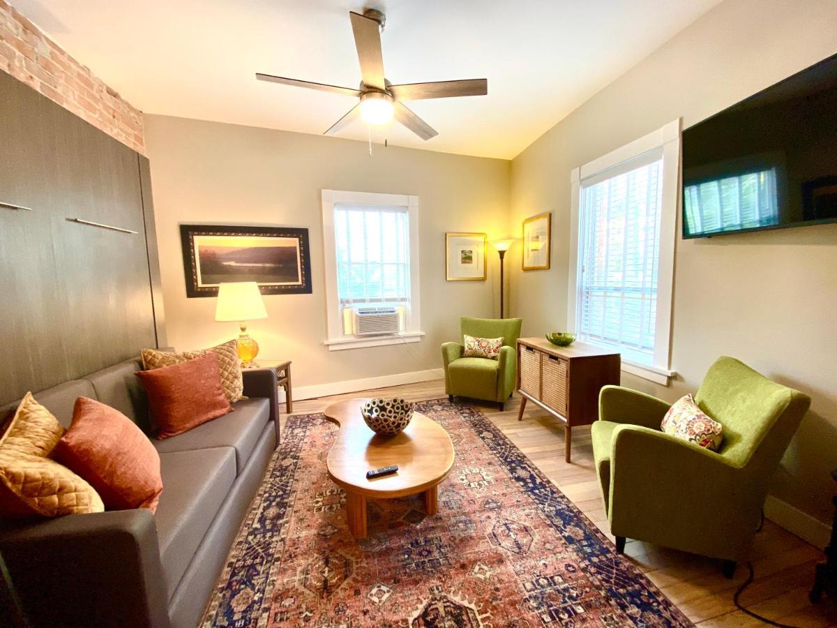 Bisbee Brownstone Suites ภายนอก รูปภาพ
